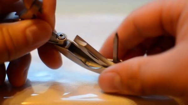 SWISS TECH MICRO PLUS EX 9 IN 1 TOOL [HD]