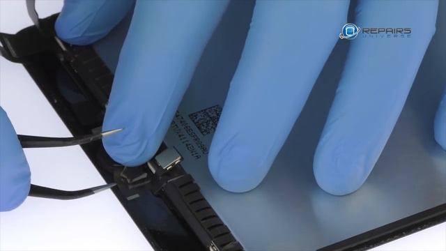 iPad Mini 4 LCD and Touch Screen Replacement - RepairsUniverse смотреть онлайн