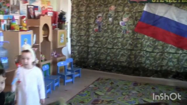 Смотр строя и песни ⭐23 февраля 2022⭐ 2-МЛАДШАЯ ГРУППА "СВЕТЛЯЧОК" смотреть онлайн