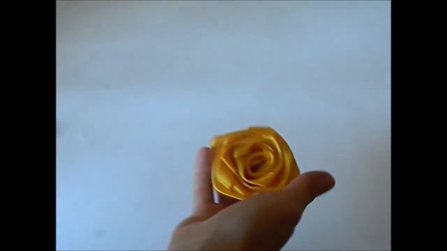 2 способа как быстро сделать розу из ленты смотреть онлайн