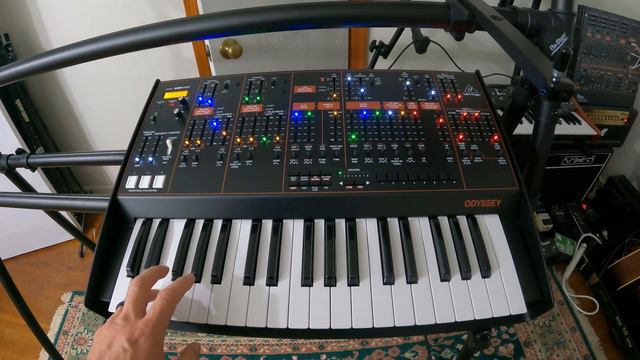 Master Guitar 64 Behringer Odyssey First Try смотреть онлайн