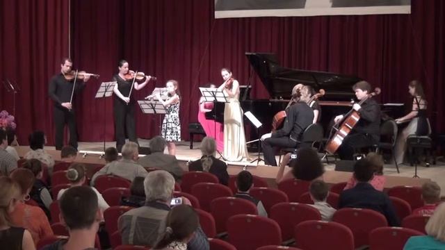 Сен-Санс. "Аквариум". Соло на флейте - Александра Есакова смотреть онлайн