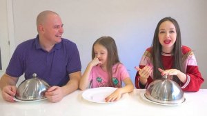 БОЛЬШОЕ, МАЛЕНЬКОЕ или ДЕЙСТВИЕ ЧЕЛЛЕНДЖ ? ВАЛЕНСИЯ vs РОДИТЕЛИ ⚡ Видео Валенсия Лаки ?