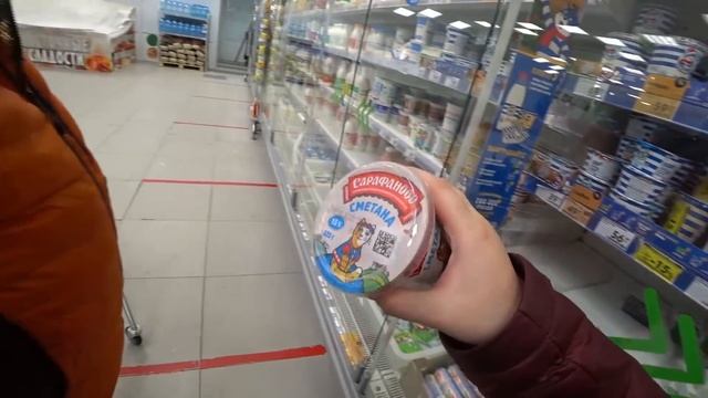 Вован как ОГОЛДЕЛЫЙ? бегает по Пятерочке ищет ПРОСРОЧКУ ⛔️ Посылкой с ОЗОН и покупки на 2100 Влог смотреть онлайн