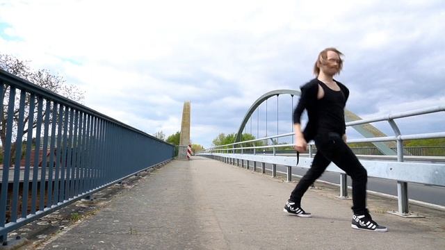 Dua Lipa - Physical ~ Valeria feat. Ser0x (Melbourne Shuffle) смотреть онлайн