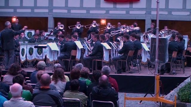 Militärmusik RS 16-1 / 2014 auf Schloss Liebegg - Skoda Lasky смотреть онлайн