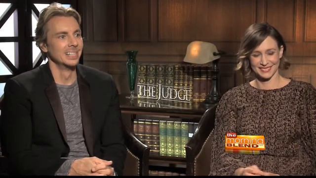 Hollywood Happenings - interviews with Vera Farmiga, Dax Shepherd, and Jeremy Strong from "The Judg смотреть онлайн