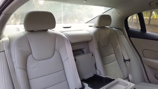 New Volvo S60 2021 - A Charming and Attractive Sedan | India | Review | ptestdriver смотреть онлайн