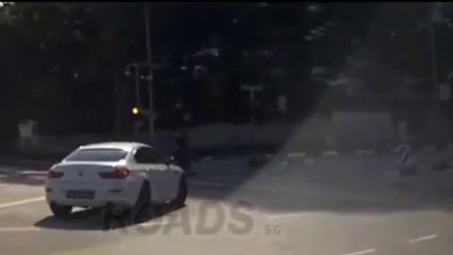 Автомобили-призраки из ниоткуда. Подборка зафиксированных случаев смотреть онлайн