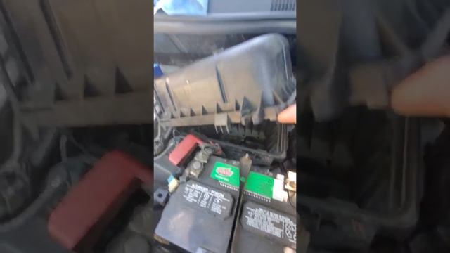 Cambio de filtro de aire Toyota sienna 2005 смотреть онлайн
