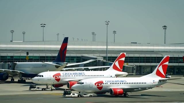 The international airport Prague - Ruzyne смотреть онлайн