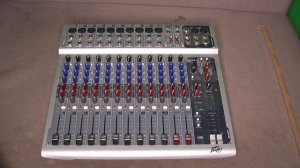 Как пользоваться микшерным пультом?