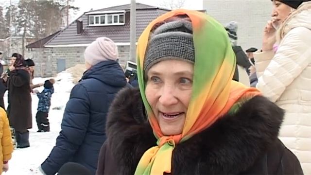Жильцы дома №88 по проспекту Мира соревновались в скорости поедания блинов смотреть онлайн