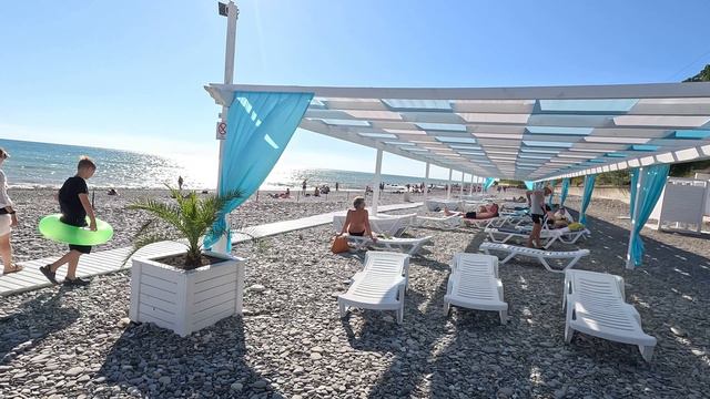 Вардане сегодня. Идем на пляж «Искра». Море штормит. смотреть онлайн
