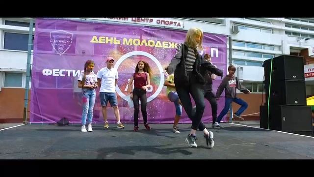 Фестиваль красок в Кемерово 30.06.18 смотреть онлайн