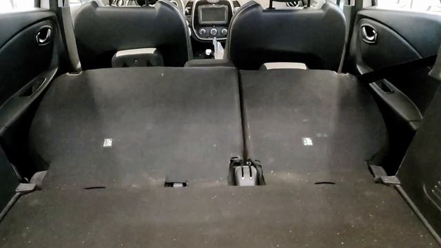 CRASHED RENAULT CAPTUR J5/H5, identification of damaged parts and partial disassembly. смотреть онлайн