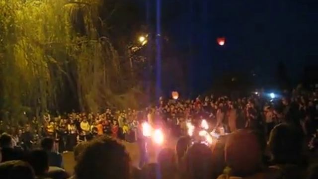 Жесть фаер шоу. ГОРИТ!!!!