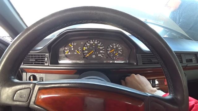 Mercedes Benz 250 Diesel w124 // Авто в Германии смотреть онлайн