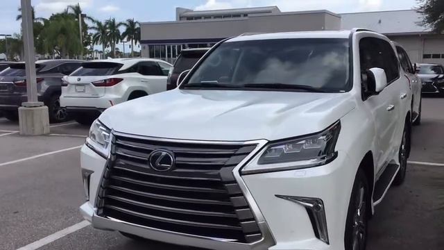 2017 LEXUS LX 570 смотреть онлайн