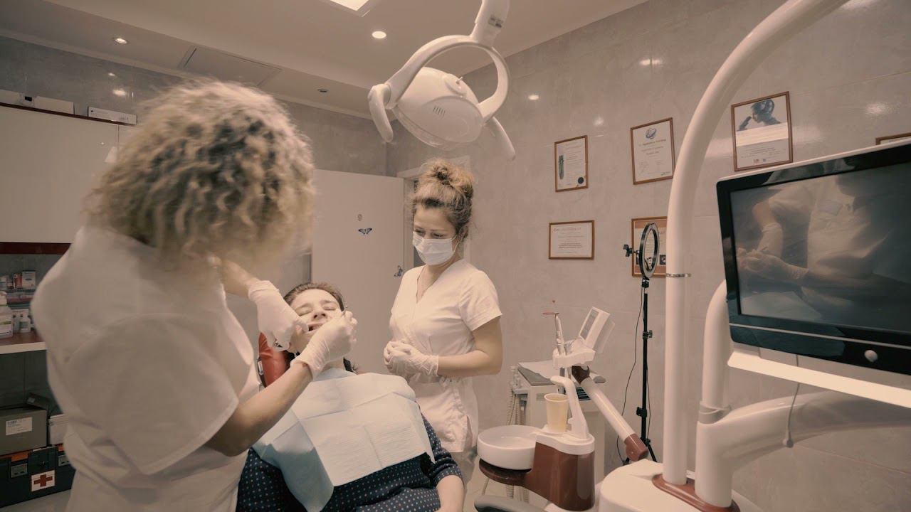 Стоматолог-хирург-имплантолог Лях Ольга Александровна / стоматологические центры "Эстетикс", Москва смотреть онлайн