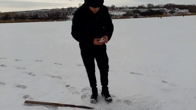 Зимняя рыбалка на льду. смотреть онлайн