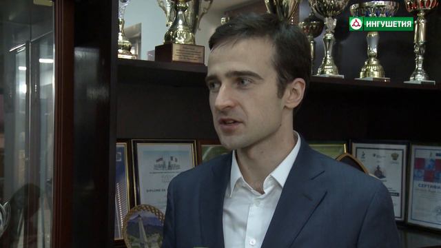 СПОРТИВНАЯ АРЕНА ШАХМАТЫ ХАРОН ОЗДОЕВ смотреть онлайн
