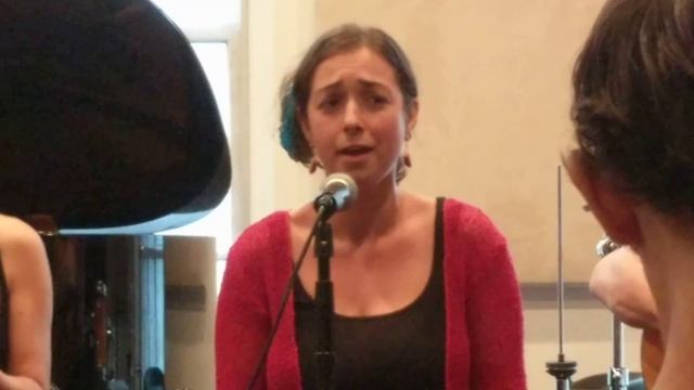 Emily Weinschenk - Flamenco Singing 1 смотреть онлайн