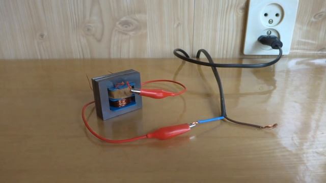 ПАРАДОКС ТРАНСФОРМАТОРА Фаза на Всех Обмотках! Удивительный Эксперимент смотреть онлайн