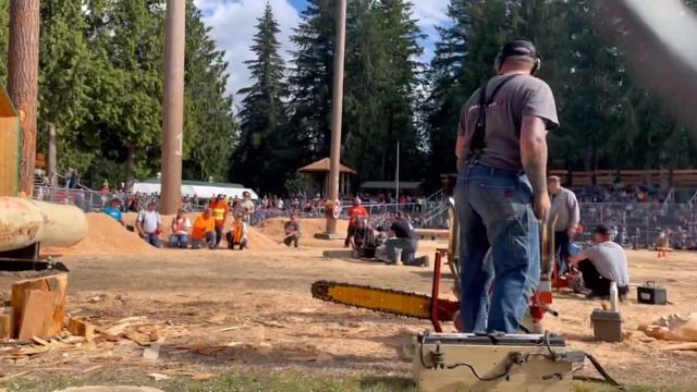 Giant Chainsaws | Deming Log Show 2022 смотреть онлайн