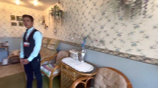 Три комнаты, 2 балкона и небольшой секрет, в новом обзоре квартиры. смотреть онлайн