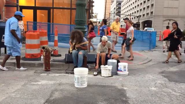 Some guys on the street - Detroit Jazz Fest 2015 смотреть онлайн