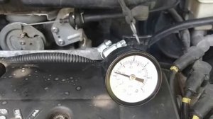 Меряем давление топлива в рампе на Chevrolet Lacetti / Шевроле Лачетти, двигатель T18SED