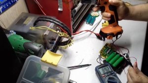 BMS уходит в защиту при резком нажатии на курок шуруповерта, дело в элементах ? проверим.