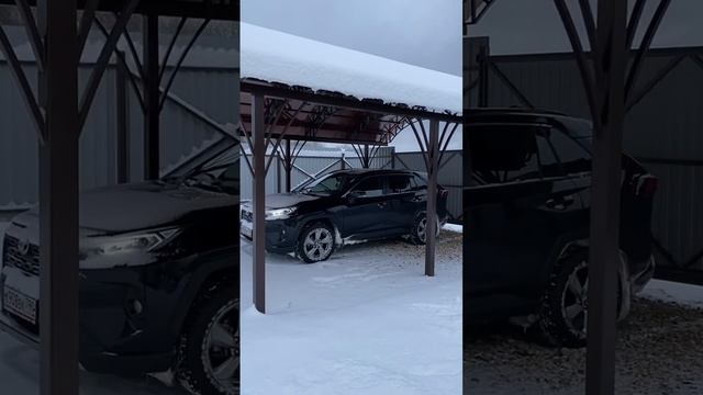 Утро начинается с кофе у тех, кто установил себе навес из поликарбоната для своего автомобиля смотреть онлайн
