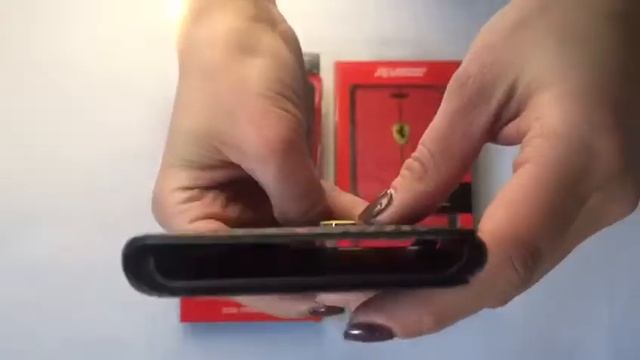 Чехол книжка Ferrari PC Formula One Booktype смотреть онлайн