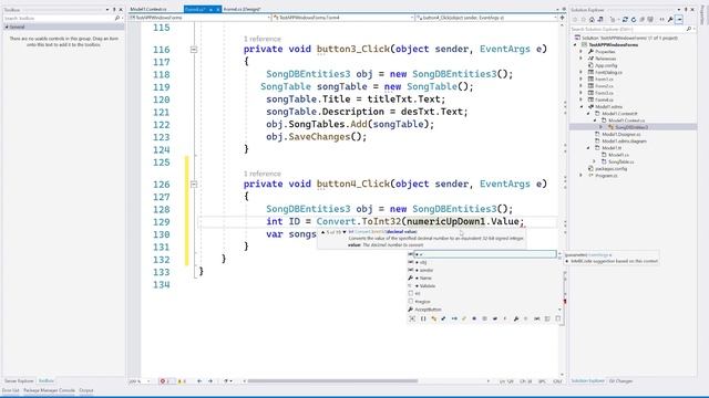 C# Windows Form Tutorial For Beginners 34 - Get Data through Entity framework in Hindi смотреть онлайн