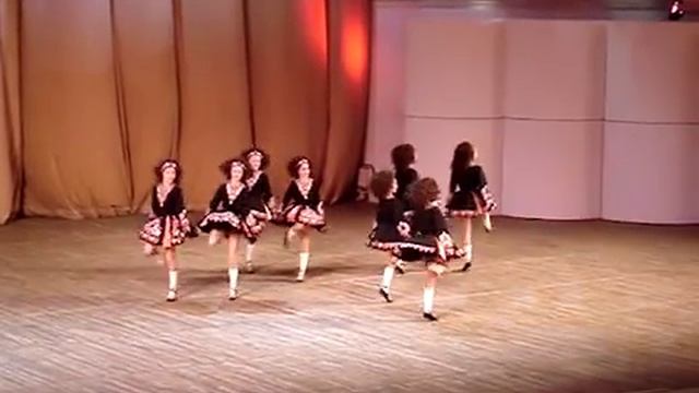 Ирландский танец.MPG смотреть онлайн