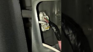 установка динамиков в задние двери  Виш Wish e20