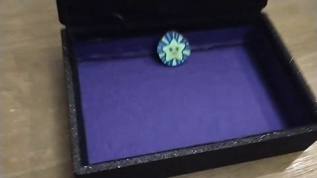 Blacklight Dice Tray смотреть онлайн