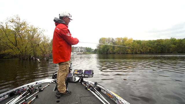 Troy Morrow Fishing Around Grass with the Spro Aruku Shad on La Crosse - TW VLOG #359 смотреть онлайн