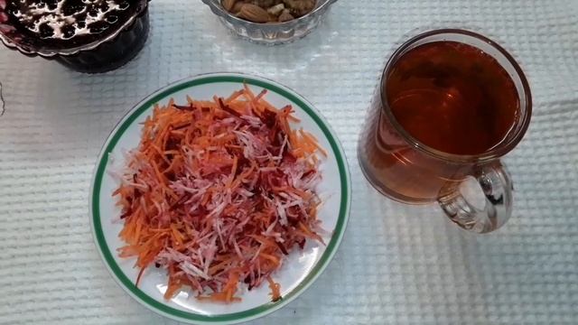 Показываю вам брючки и витаминный салатик! Я вам обещала!? смотреть онлайн