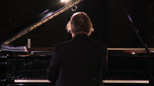 LA CHICA DE CANFRANC para piano solo de Mariano Ferrández смотреть онлайн