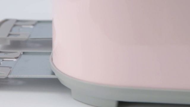 BUBBLE RÓZSASZÍN KENYÉRPIRÍTÓ - Russell Hobbs смотреть онлайн