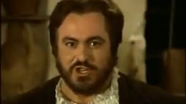 Luciano Pavarotti - La Donna È Mobile (Rigoletto) смотреть онлайн