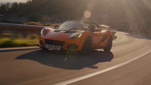 BREAKING: NIO Signs DEAL With Lotus Technology! смотреть онлайн