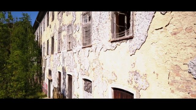 Adler- und Löwenkaserne Elstal смотреть онлайн