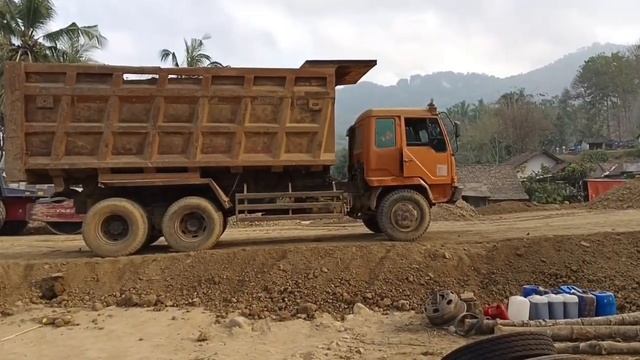 PERKEMBANGAN KELOK 18 DIPERTEMUAN JJLS GUNUNGKIDUL DENGAN JJLS BANTUL смотреть онлайн