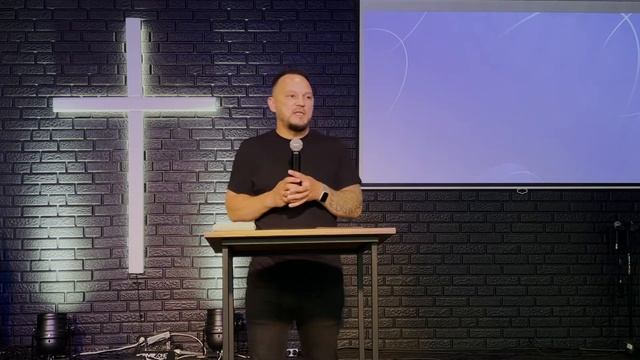 Твердая пища для зрелых людей - пастор Михаил Костяной (17.07.2022) смотреть онлайн