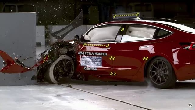 Tesla Model 3 Surprising Crash Test Results смотреть онлайн