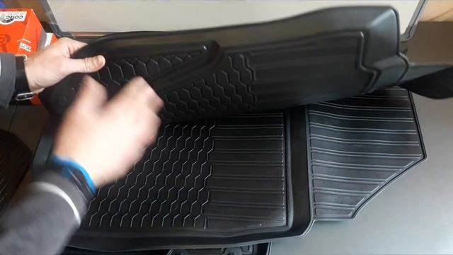 3d коврки в салон Рено Дастер. Коврики в салон Ниссан Террано. Обзор производителя RIVAL. смотреть онлайн